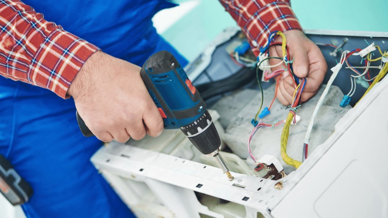 Demirci LG LG çamaşır makinesi kart tamiri – Su almama arızası orijinal parça ile giderildi. - Teknik servis örneği